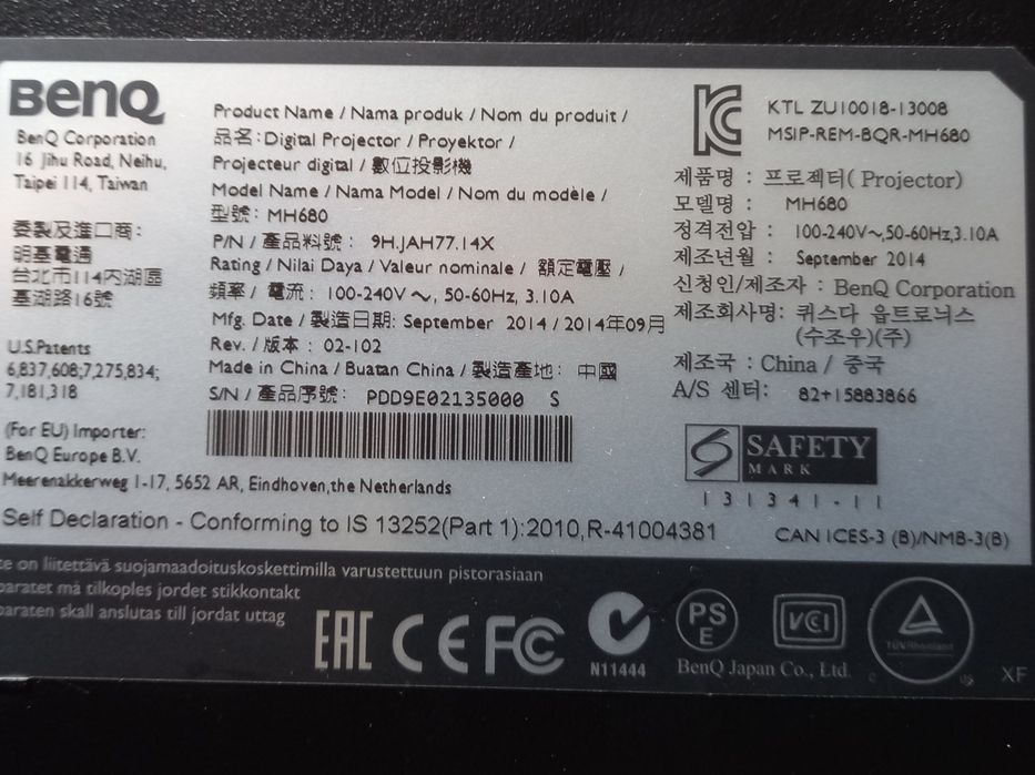 Projektor BenQ MH680