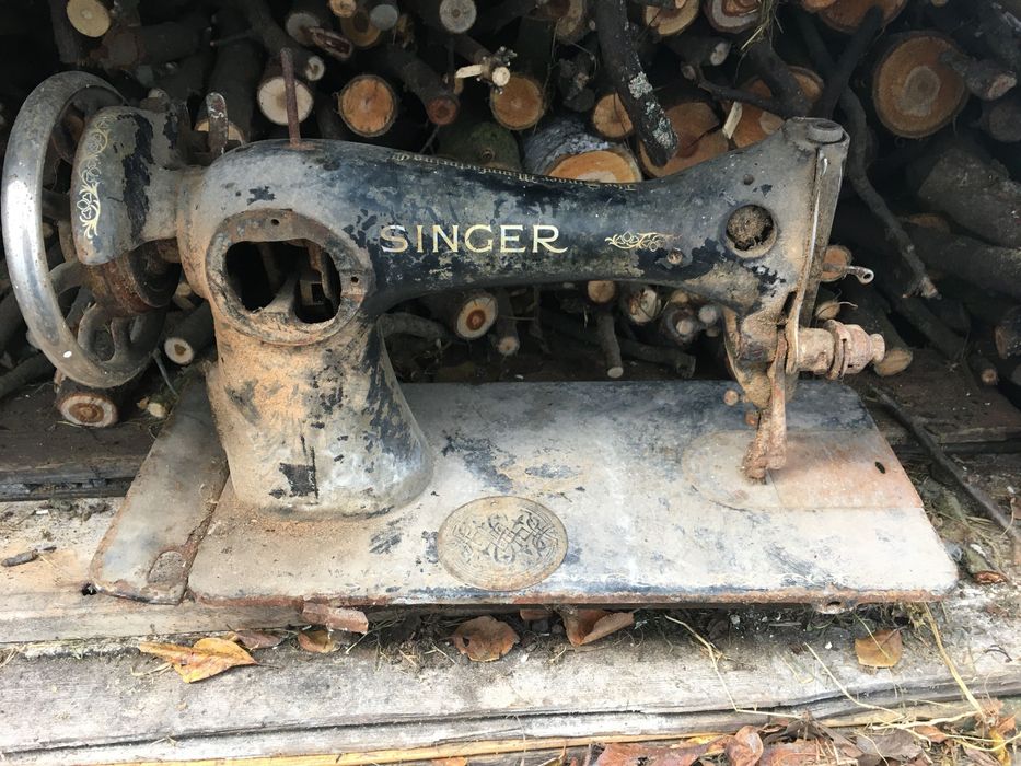 Maszyna antyk Singer bez blatu i nozek