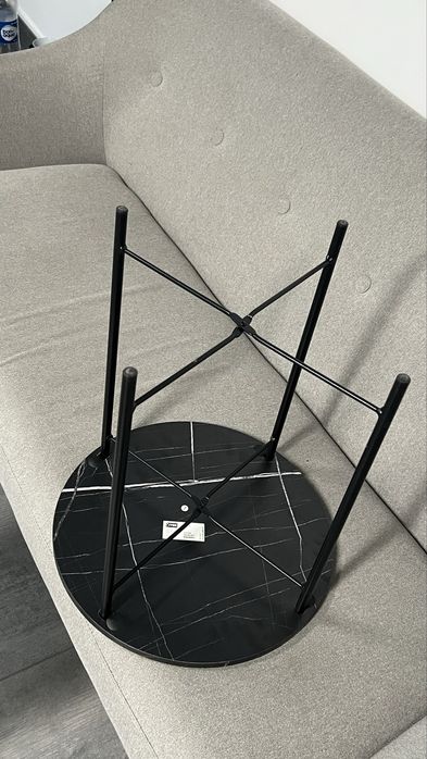 Столик, стілець майстра