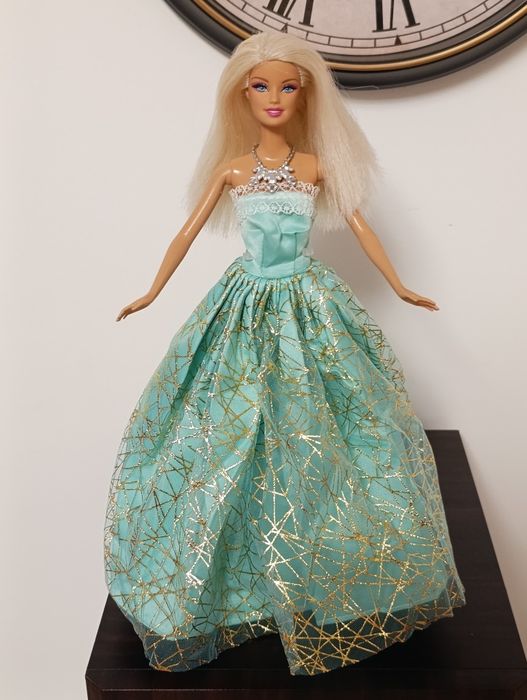 Ubranka dla Barbie - sukienka balowa