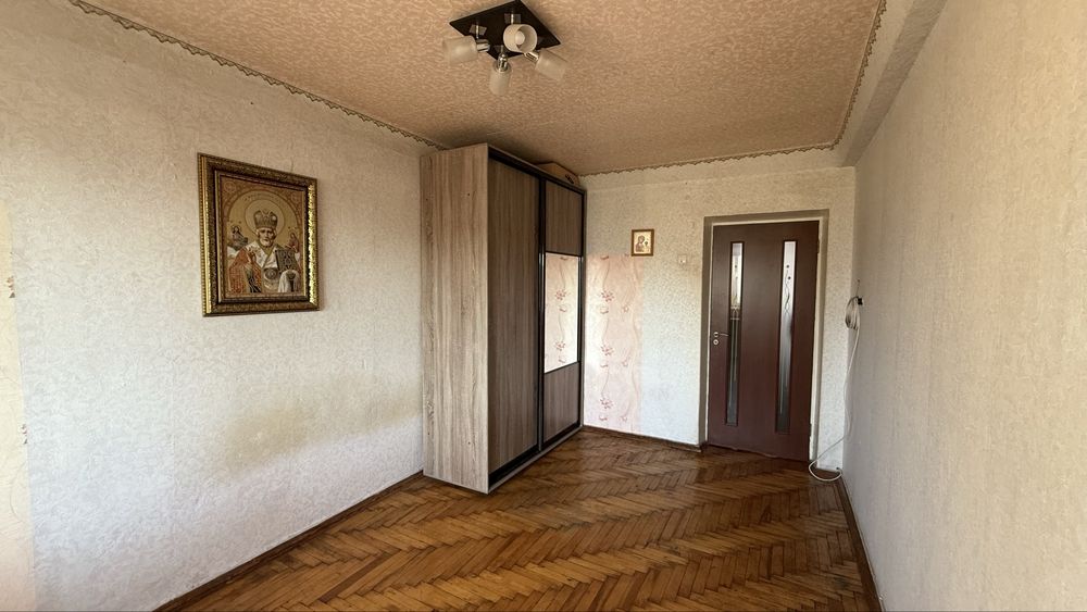 Продается 3-х комн. кв. в центре