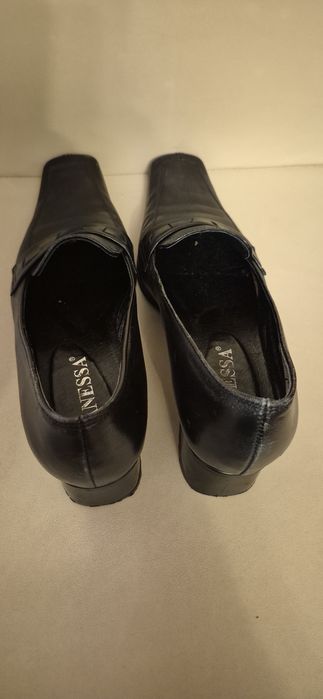 Półbuty Vanessa r38