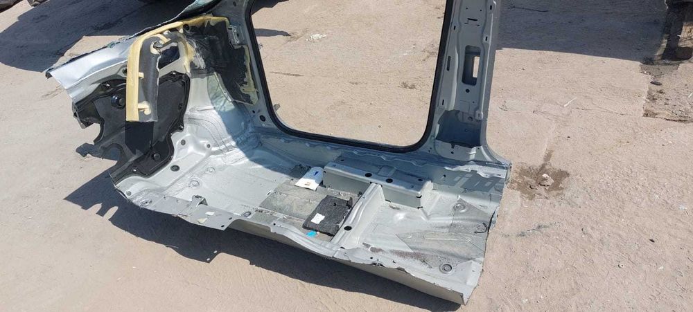 podłużnica ćwiartka przód przednia prawa seat toledo iv 4 12-19 lf8h