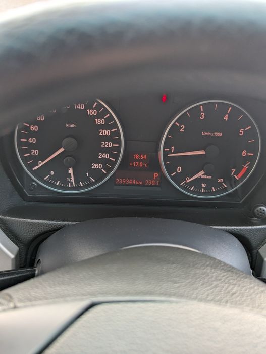 BMW E91 320i  150KM