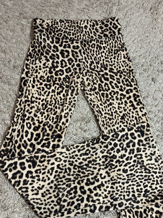 Лосини леопардові Bershka