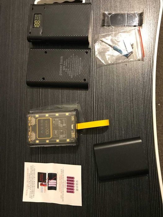 Бокс power bank павер банк брендовий,компактний,зарядний