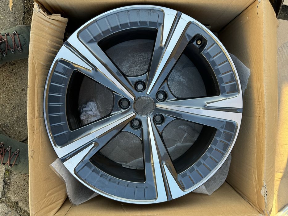 Felga 8,0x19 ET45 Seat Ateca 575 oryginał