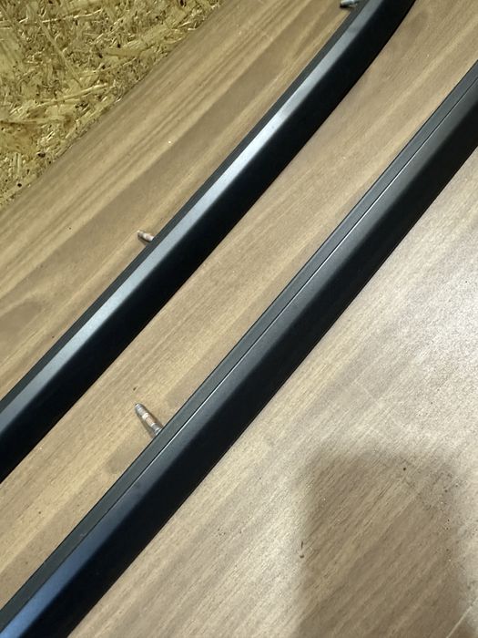Relingi Dchowe Audi A4 B9 2022rok czarne igła