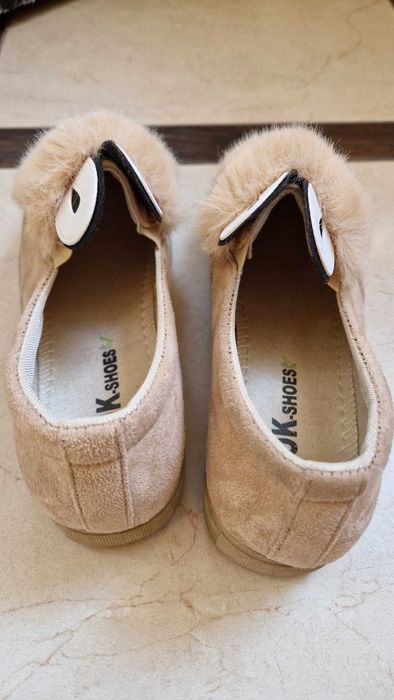 Тапочки тапки туфлі