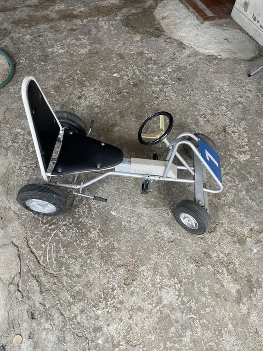 Vendo este carrinho de criança