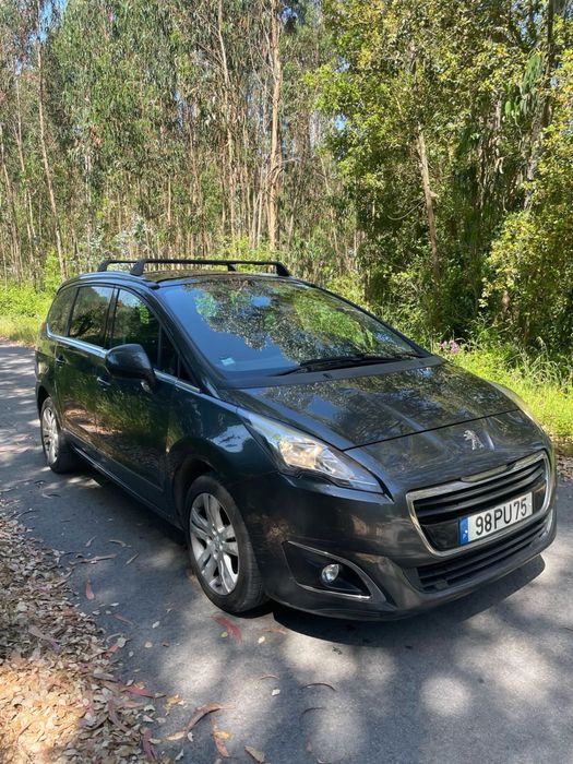 Pugeot 5008 2.0 HDI Executive