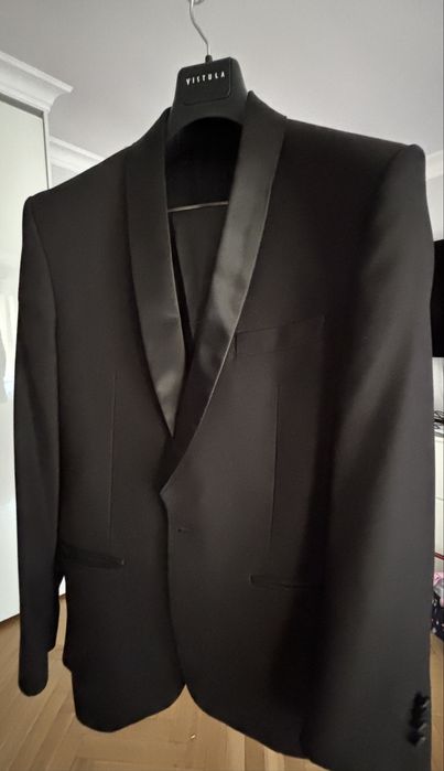 Smoking garnitur slubny