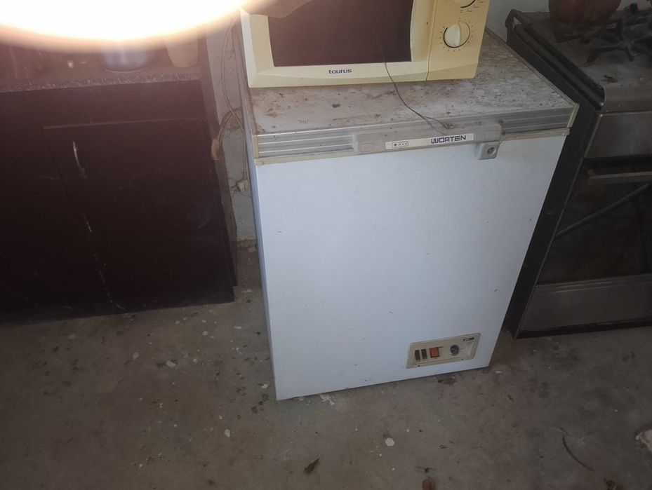 Vendo 2 arcas congeladoras a funcionar perfeitamente .não as uso.