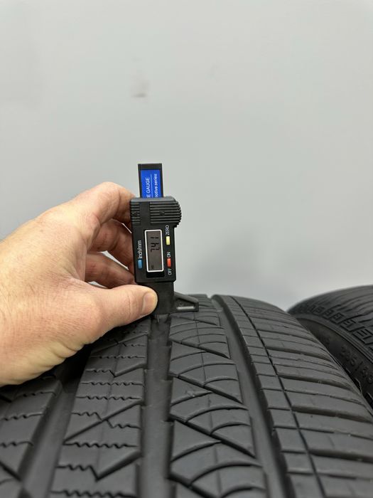 Літні шини Continental CrossContact 285/40 R21 109H XL