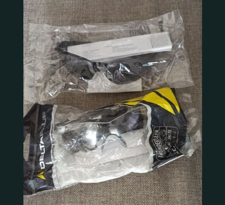Maska ,okulary ,nauszniki