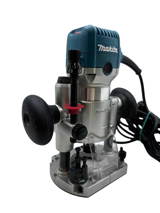 Frezarka Makita RT0702CX2J