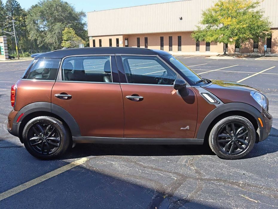 MINI Cooper Countryman      2013