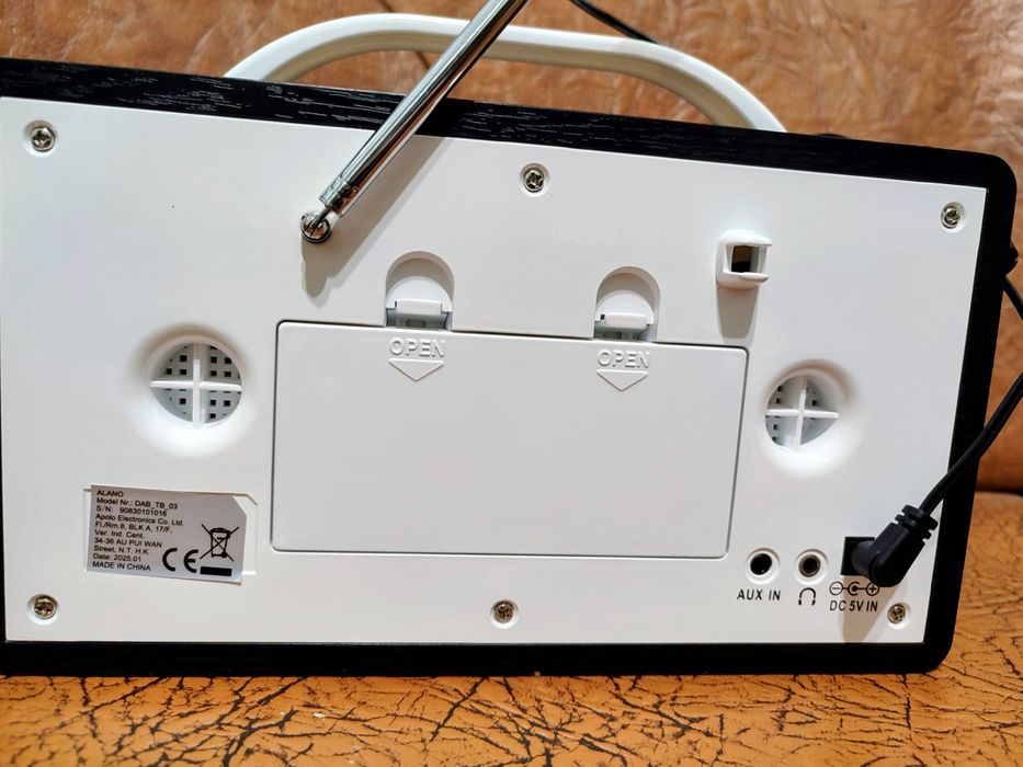 Портативне радіо Bluetooth, Alano dab 03