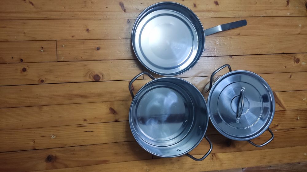 Кухонні набір посуду з нержавіючої сталі