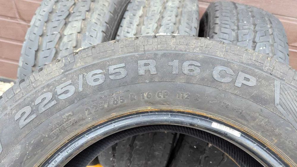 Шини 225/65 R16C 112R Continental VancoCamper