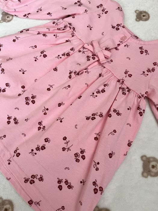 Сукня на дівчинку 3-6 міс