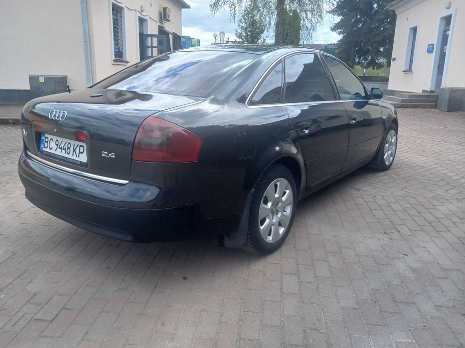 Автомобіль Audi A6C5