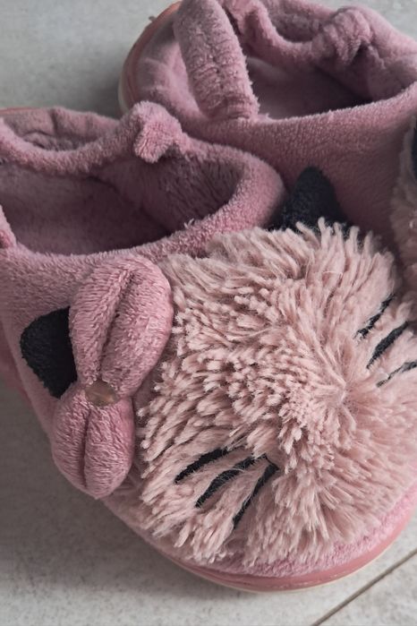 Kapcie kapciuszki ciepłe 24/25