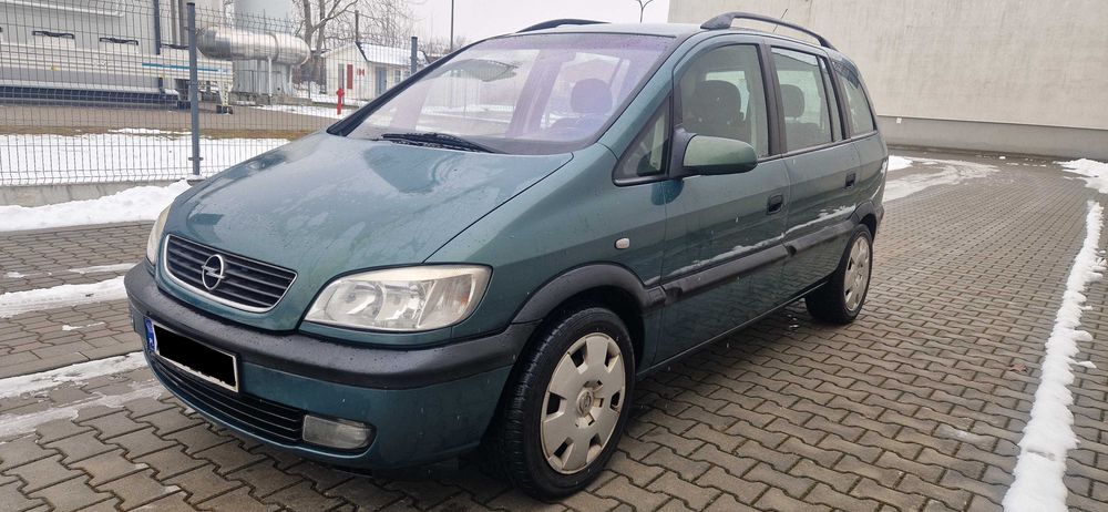 Opel Zafira 2.0 diesel 2001 Rok 7 osób