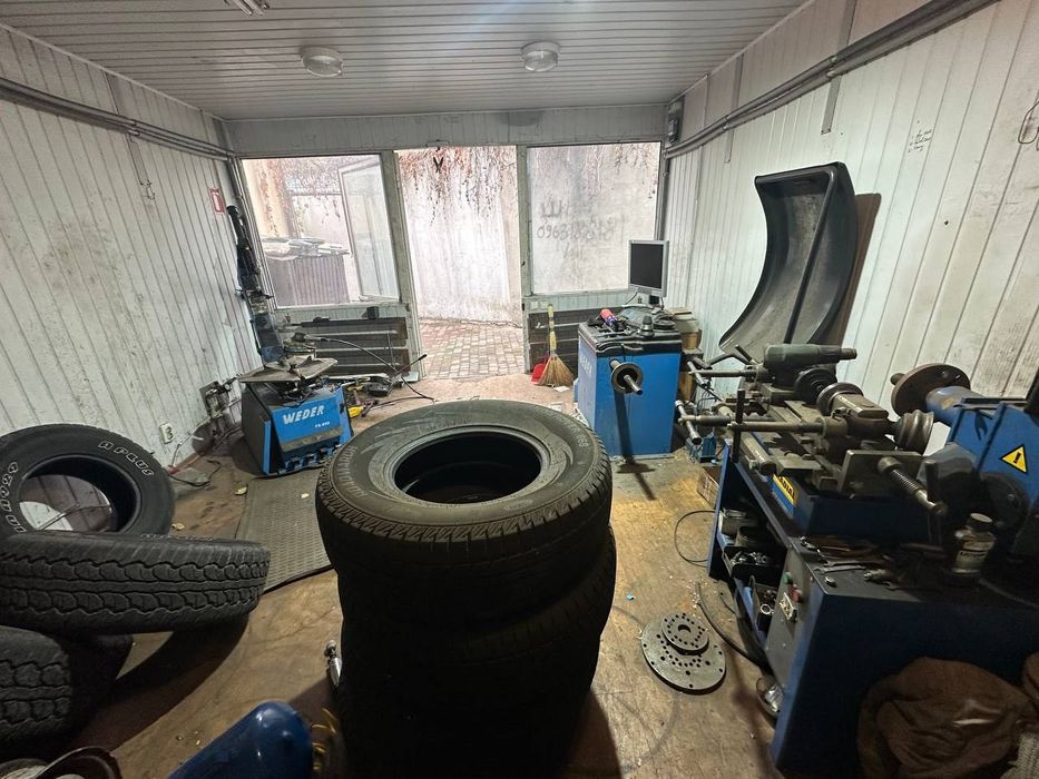 Продам 200м2 СТО Шиномонтаж Мойка Склад Калиновая Универсальная
