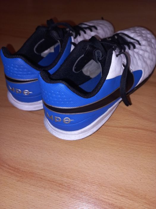 Turfy piłkarskie NIKE TIEMPO 36