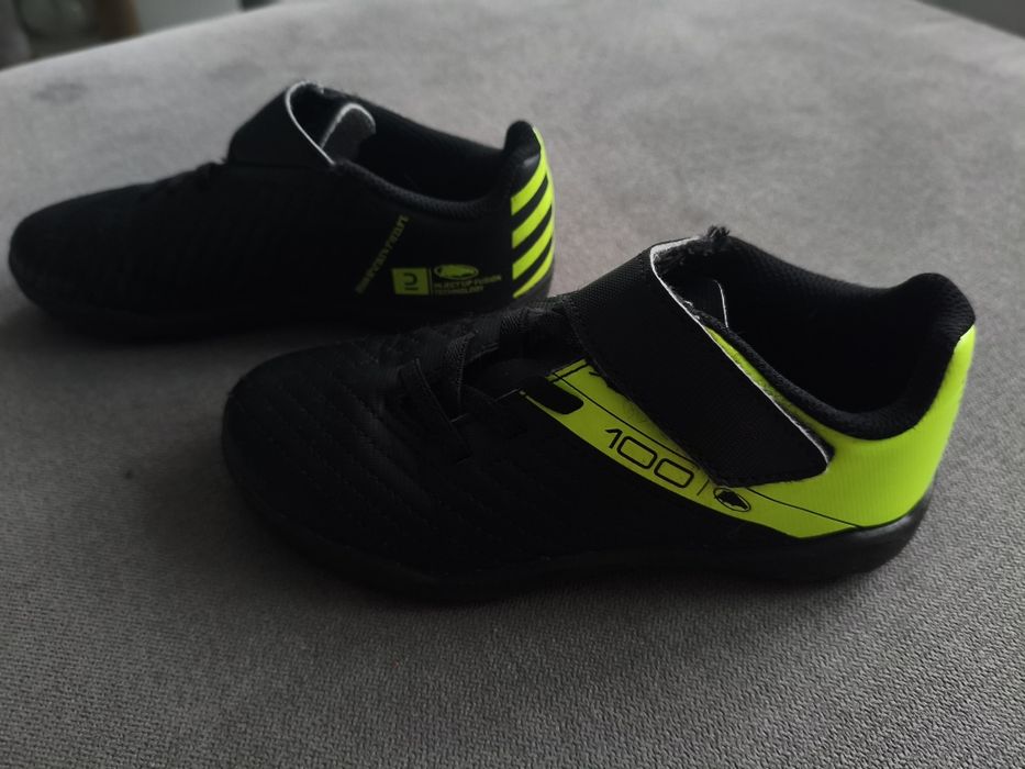 Buty do piłki nożnej dla dzieci Kipsta 100Easy Turfy na rzepy roz 30