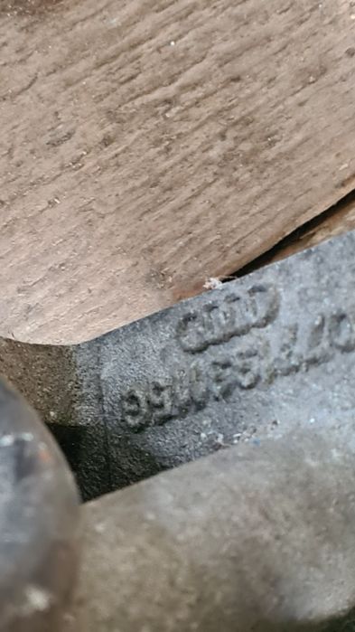 Дросельна заслінка в зборі audi a8 d2 4.2 1998