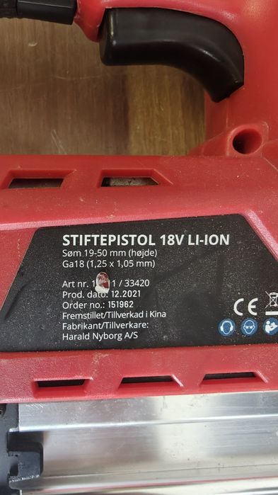 Gwoździarka aku Mitsutomo 18VLi-Ion stan nieznany