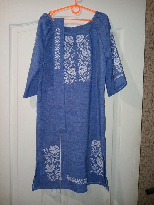 Сукня вишиванка 44 ромір