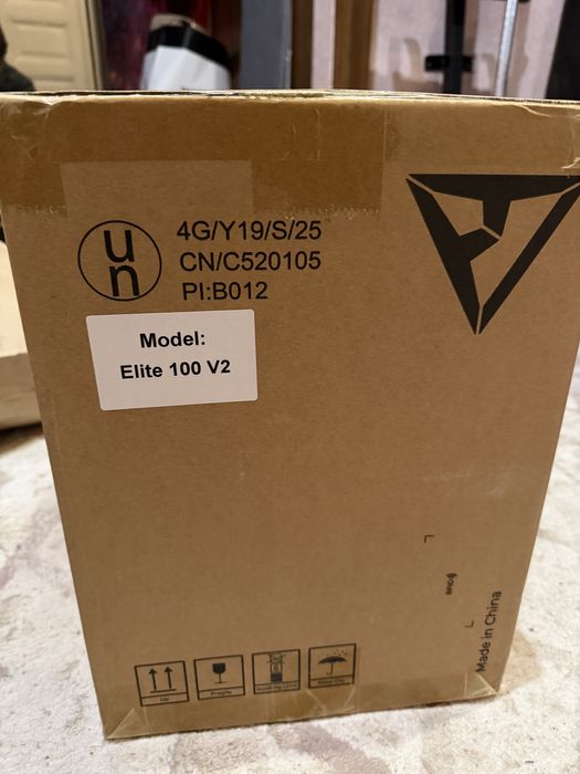 НОВА Bluetti Elite 100 V2 зарядна станція 1800W 1024Wh