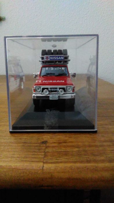 Miniatura de Jipe Nissan Patrol Long