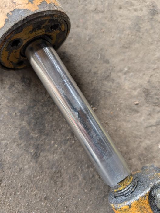 Продам гідроциліндр