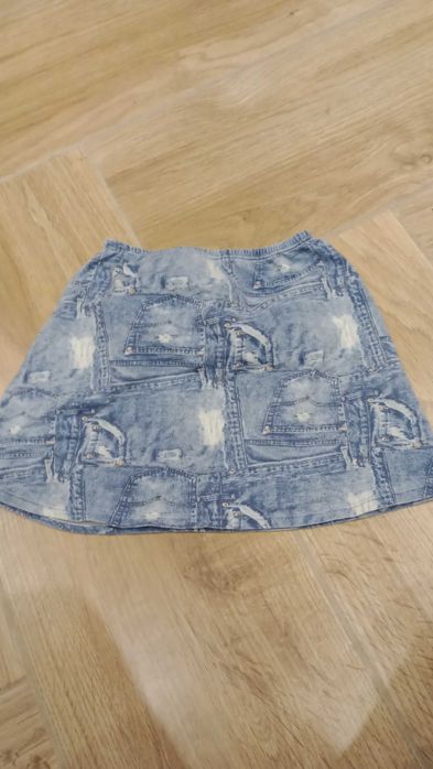 Spódniczka na gumce