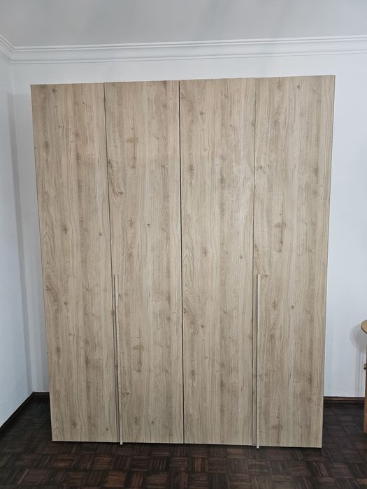 Quarto para arrendar Paio pires