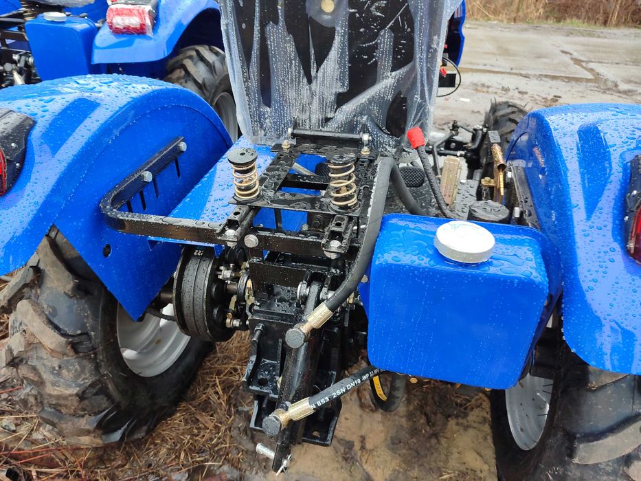 Трактор Кентавр 160ВН люкс с фрезой и плугом в комплекте