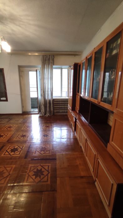 Добротный  большой дом Верхнеднепровс