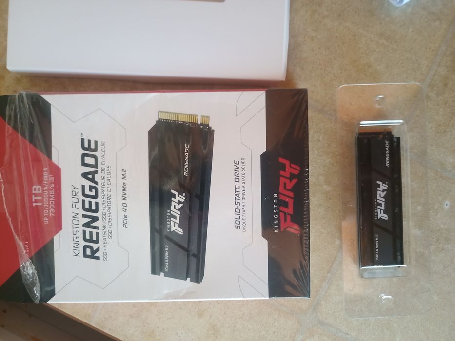 Накопитель SSD 1TB Kingston Fury Renegade playstation 5 супер цена
