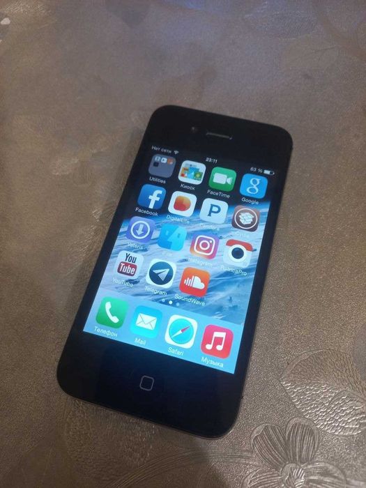 iPhone 4S ios 7.1 16GB