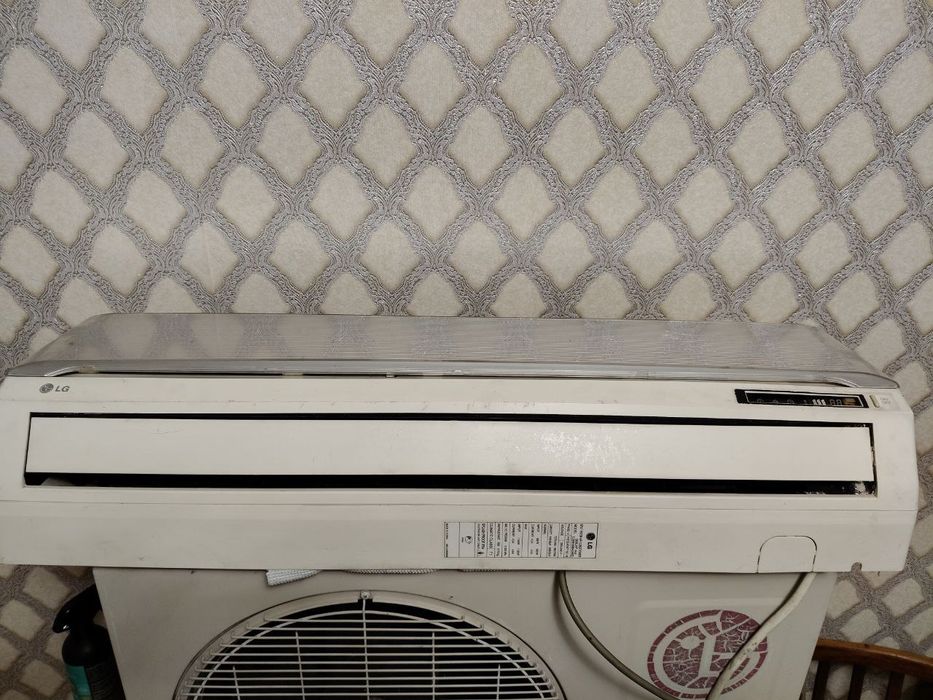 Продам кондиционер LG S09LHP