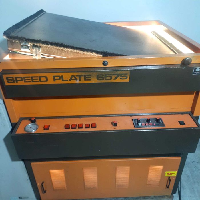 Máquinas Offset e Papéis