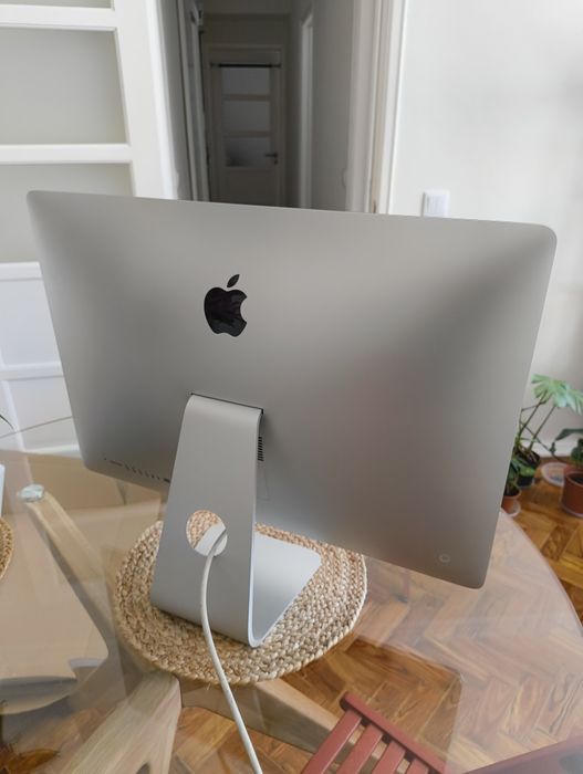 Apple iMac 5K, 27-inch, 2017 - i7 4.2GHz, 48GB RAM, 1TB