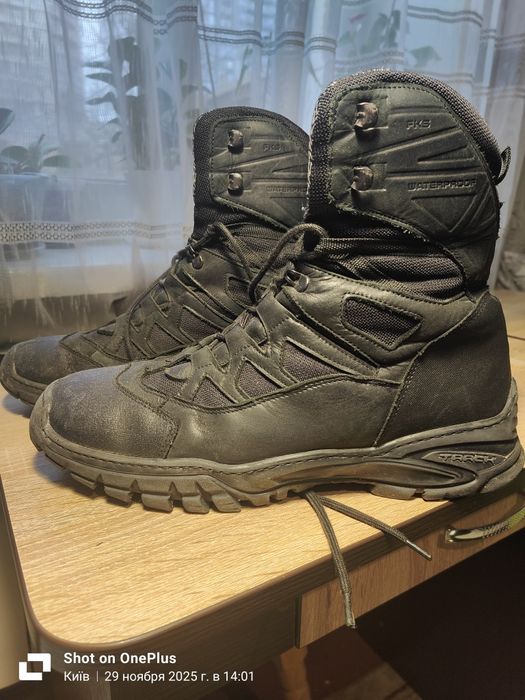 Чоловічі черевики