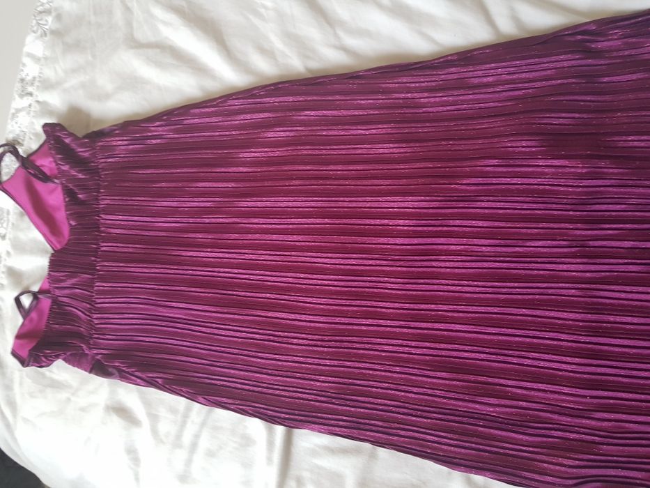 Sukienka na ramiączkach