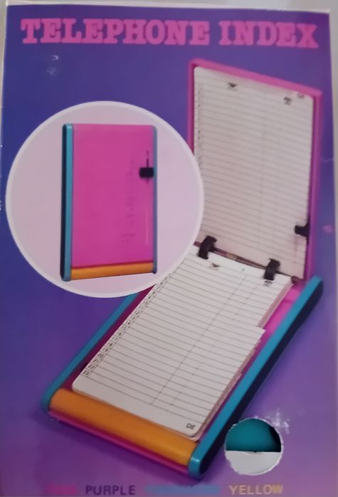 Agenda telefónica Nova de plástico