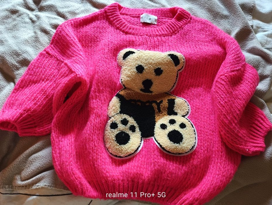 Sweter wełniany damski